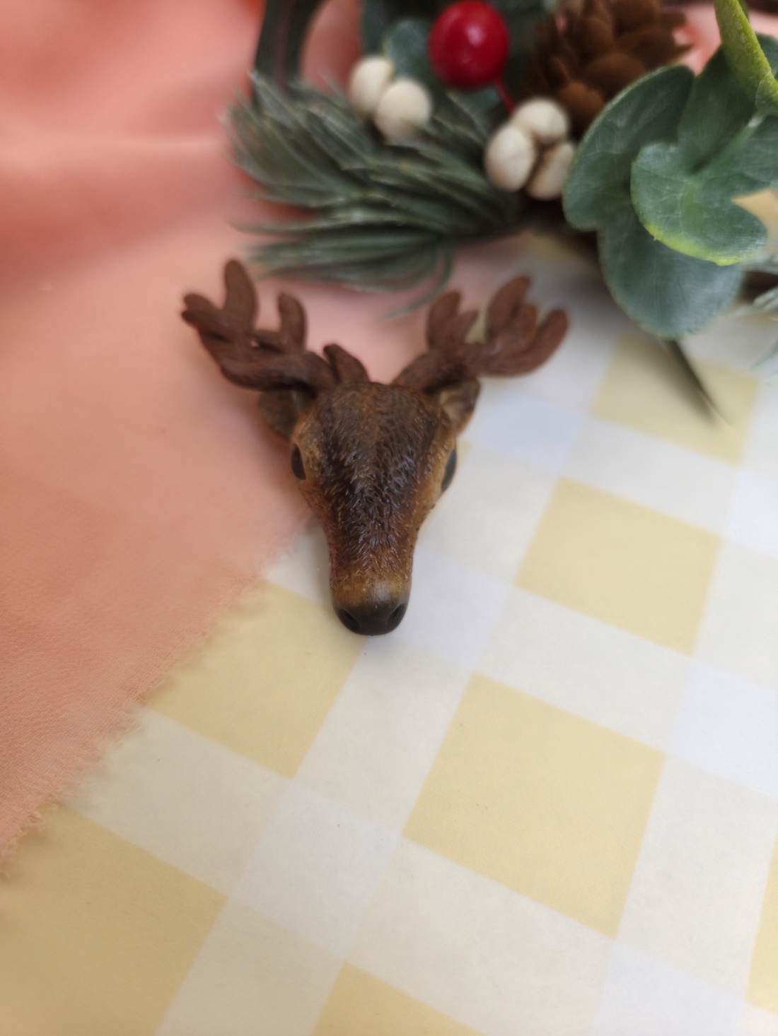 Broșă Cerb - crăciun - cadouri de moș crăciun - cadouri de moș crăciun - Artynos.ro