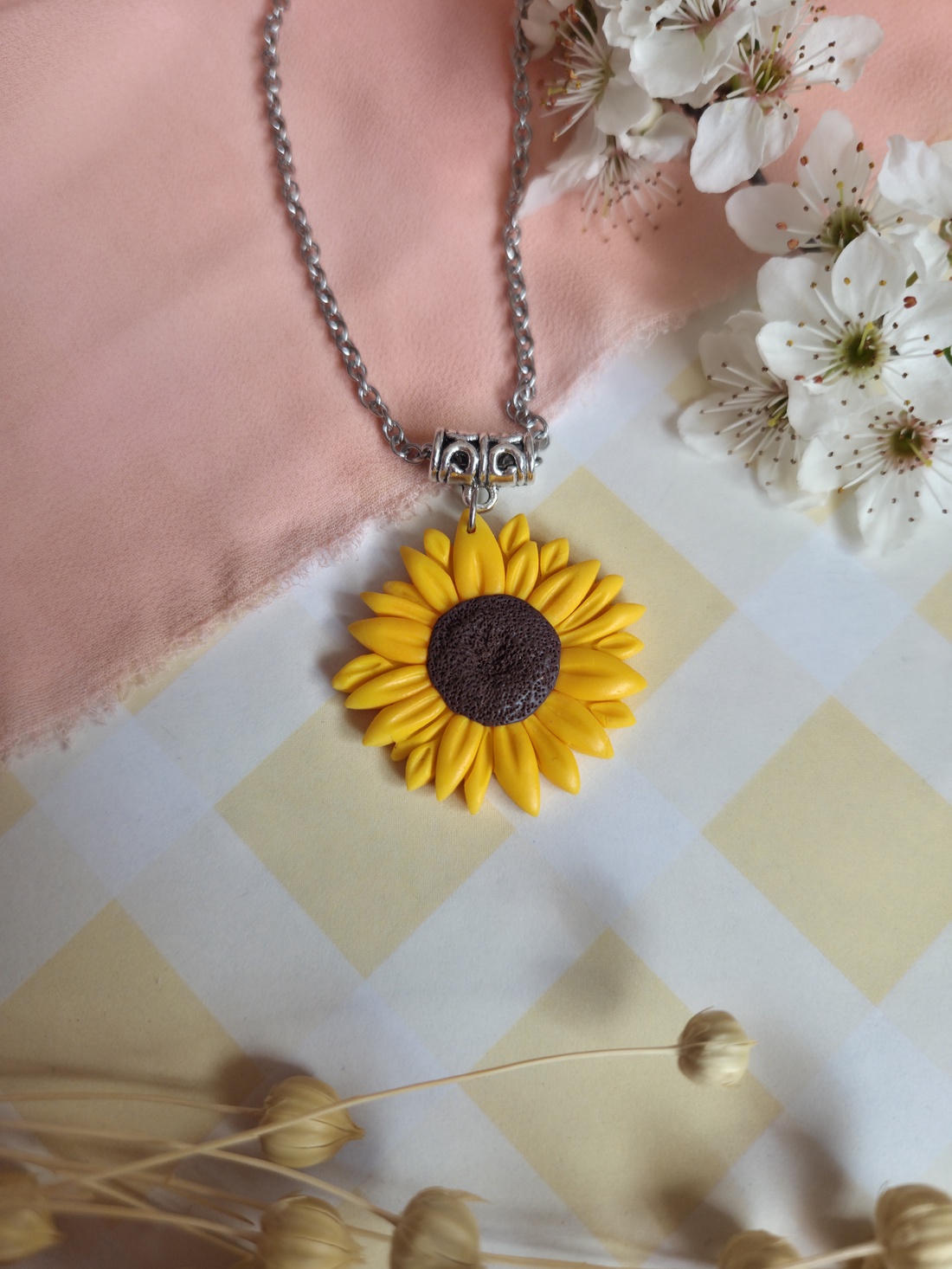 Colier cu floarea soarelui - bijuterii - coliere - pandative - Artynos.ro