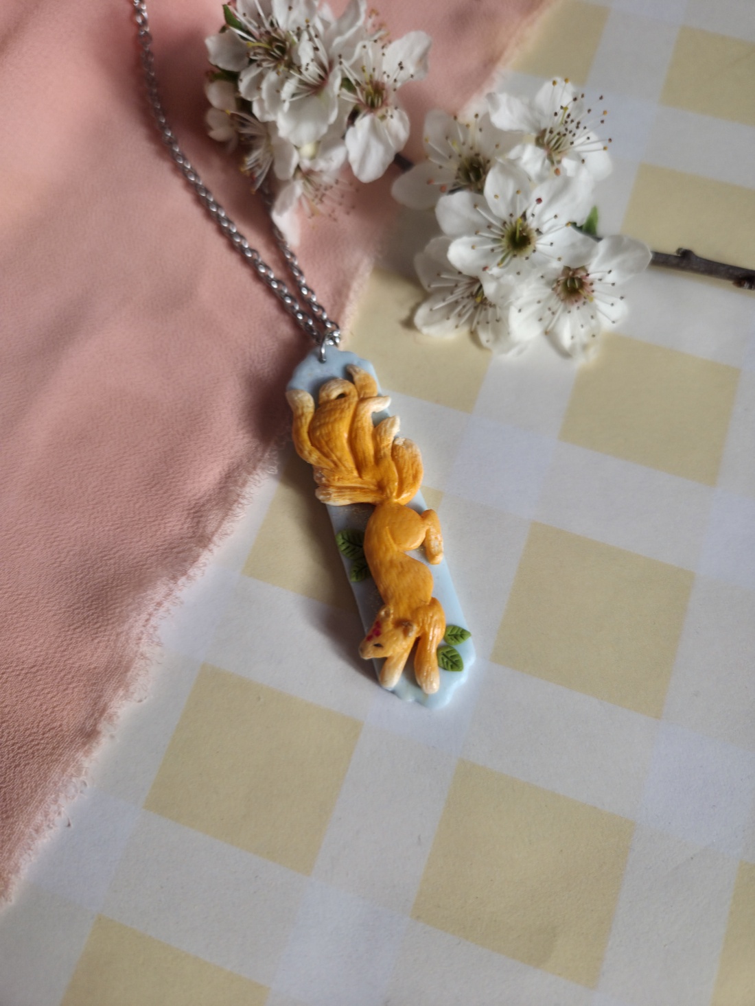 Colier Vupsea cu 9 cozi - bijuterii - coliere - pandative - Artynos.ro