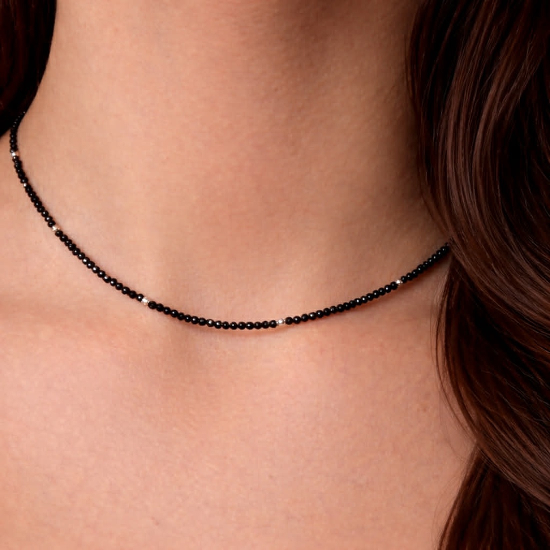 Colier minimalist turmalina neagra - piatra protectie.  - bijuterii - coliere - coliere din mărgele - Artynos.ro