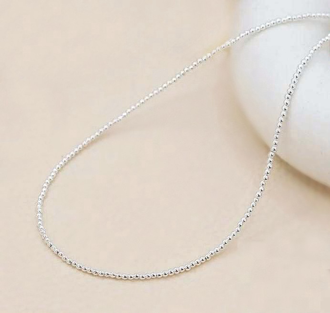 Colier minimalist din hematit argintiu - Silver Echo - bijuterii - coliere - coliere din pietre semiprețioase - Artynos.ro