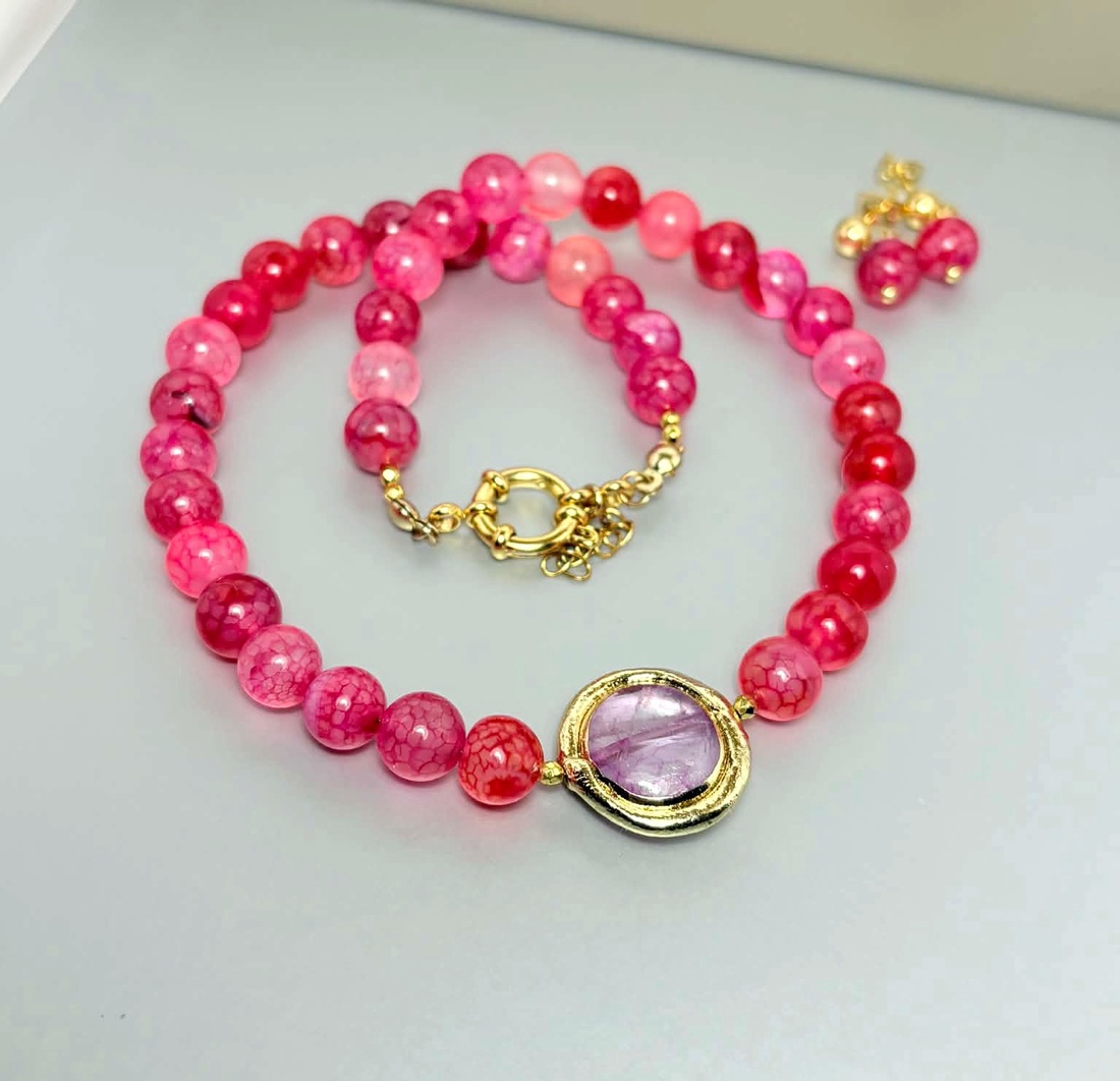 Colier din agate fucsia si cuart roz - bijuterii - coliere - coliere din pietre semiprețioase - Artynos.ro