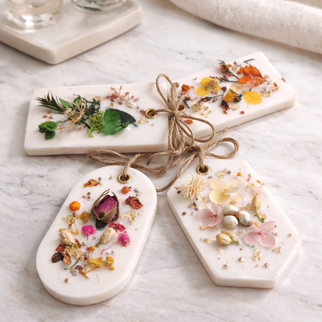Odorizant Artizanal pentru Garderobă � Ceară de Soia și Flori Botanice - casă & stil de viață - lumânări, parfumuri, arome - ceară parfumată - Artynos.ro