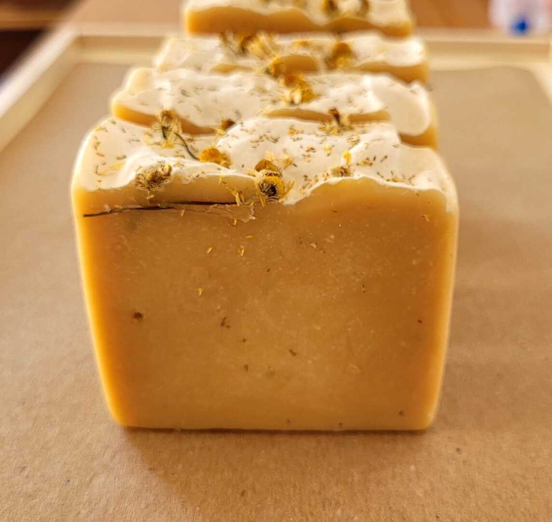 Săpun natural cu Mușețel și Miere - igienă și înfrumusețare - săpunuri și articole de igienă - săpun artizanal - Artynos.ro