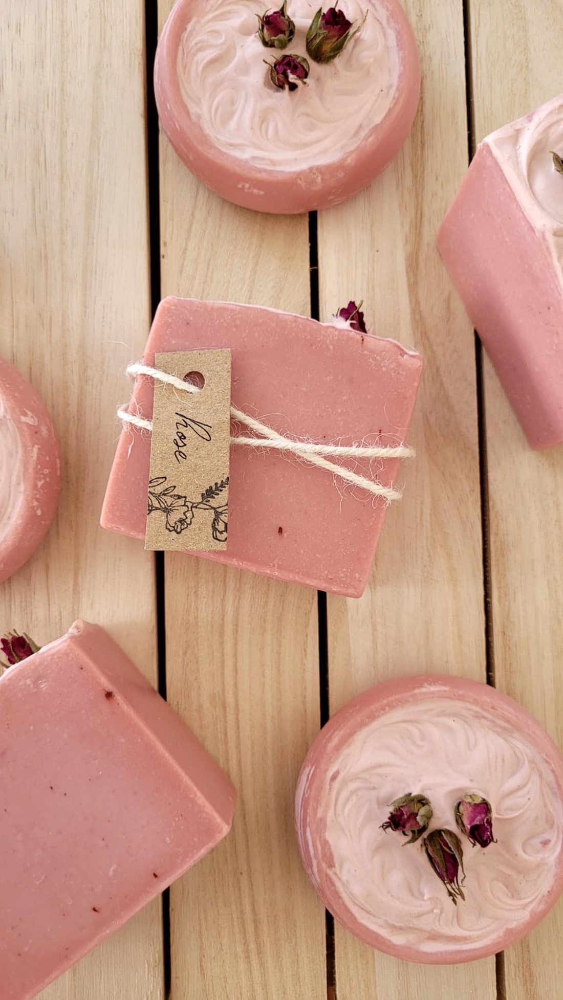 Săpun natural MORROCAN ROSE - igienă și înfrumusețare - săpunuri și articole de igienă - săpun artizanal - Artynos.ro