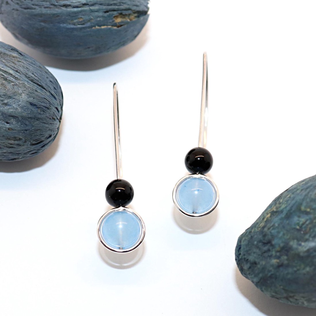 Pereche de cercei din argint pentru femei, cu pietre de jad și onix (EF.200) - bijuterii - cercei - cercei din pietre semiprețioase - Artynos.ro