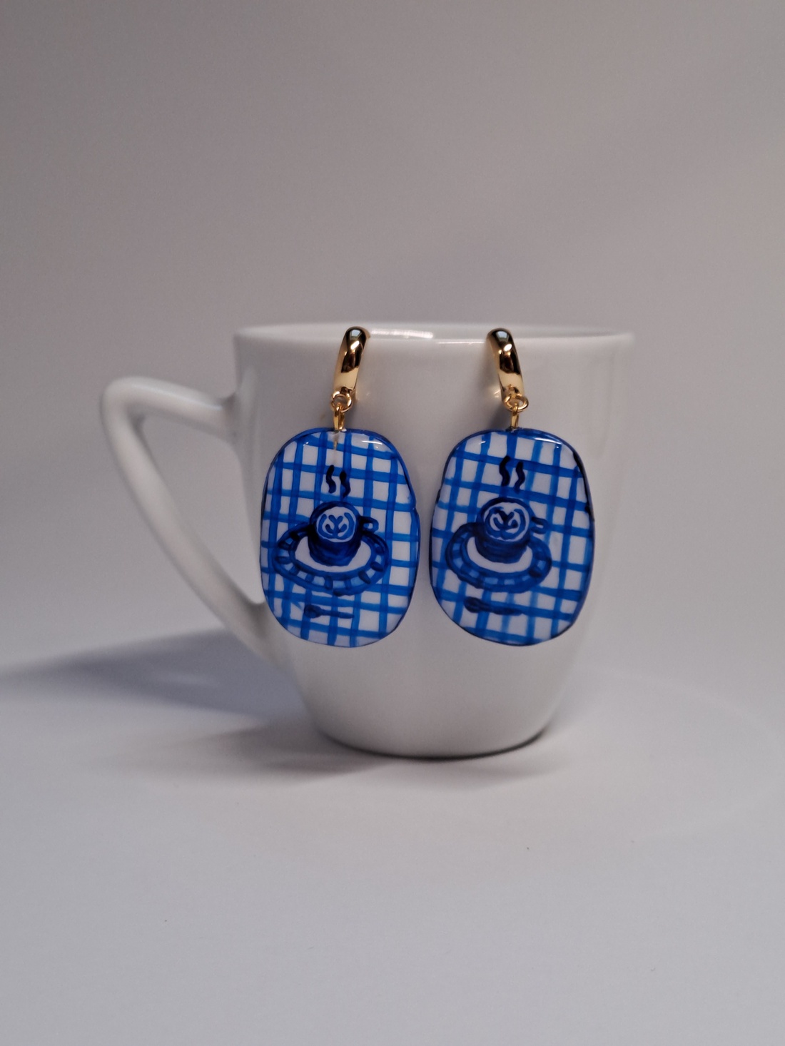 Morning / cercei pentru cafeaua de dimineață - bijuterii - cercei - cercei agățați - Artynos.ro Morning / cercei pentru cafeaua de dimineață - bijuterii - cercei - cercei agățați - Artynos.ro