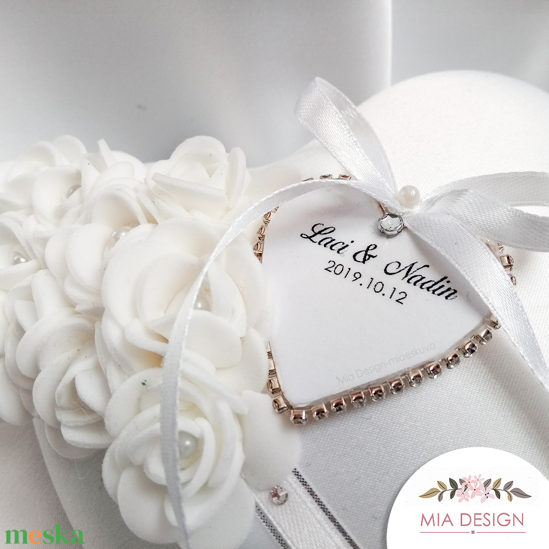 Pernă pentru verighete de nuntă Alb ca Zăpada - accesorii nuntă - accesorii de nuntă - suport verighete și perne pentru inele - Artynos.ro