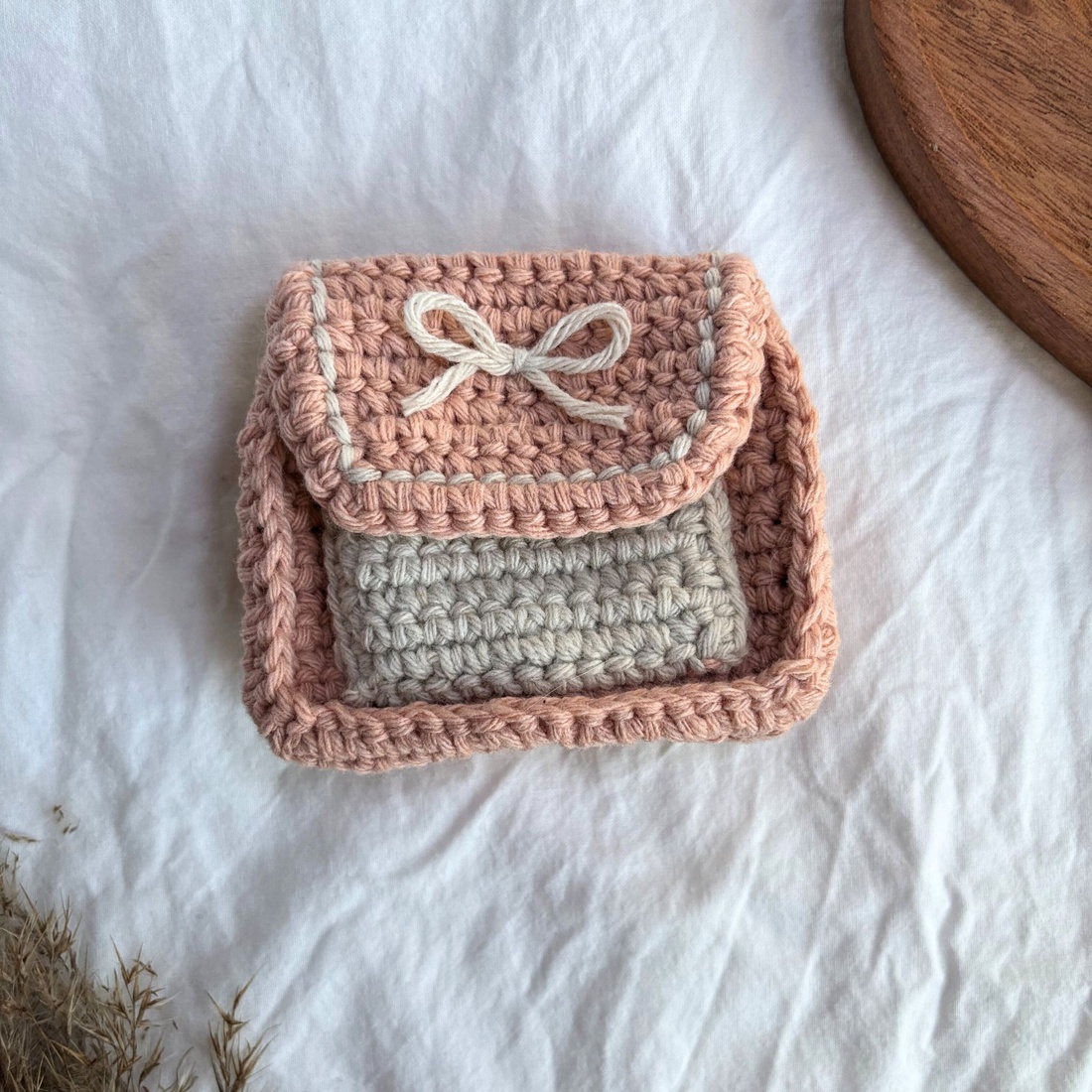 Punguța de buzunar - Rose - genți și portofele - accesorii genți - decorațiuni de genți - Artynos.ro