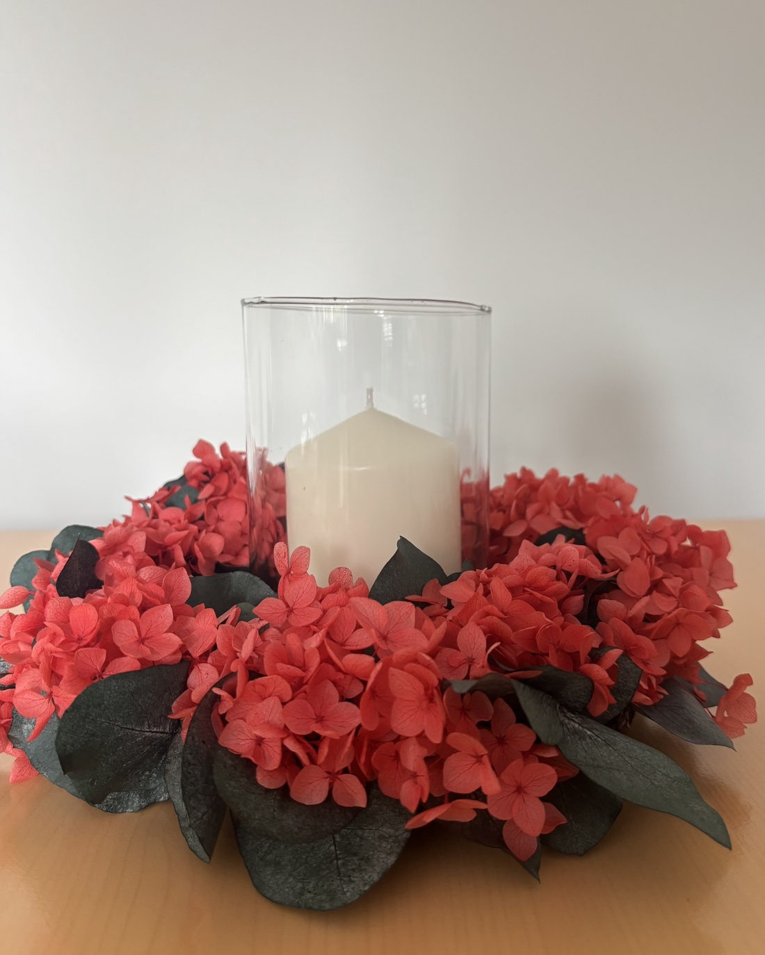 Coronita decorativa - Scarlet Bloom - casă & stil de viață - decorațiuni de casă - accesorii florale - coronițe decor - Artynos.ro