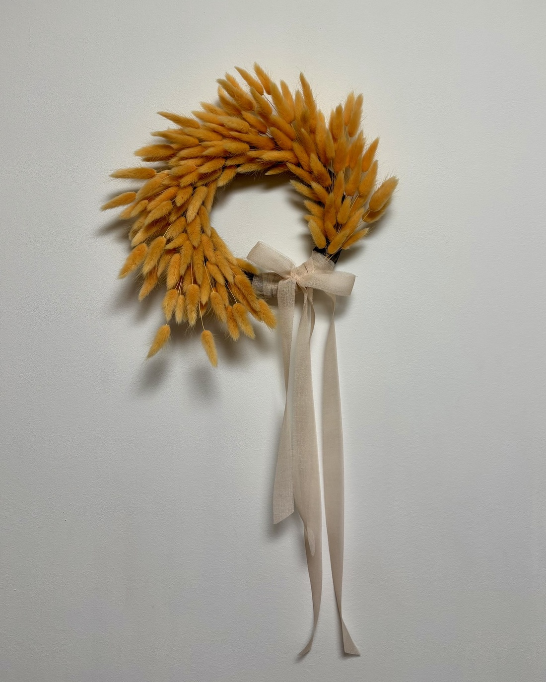 Coronita decorativa - Bunny Tail - casă & stil de viață - decorațiuni de casă - accesorii florale - buchete de flori - Artynos.ro