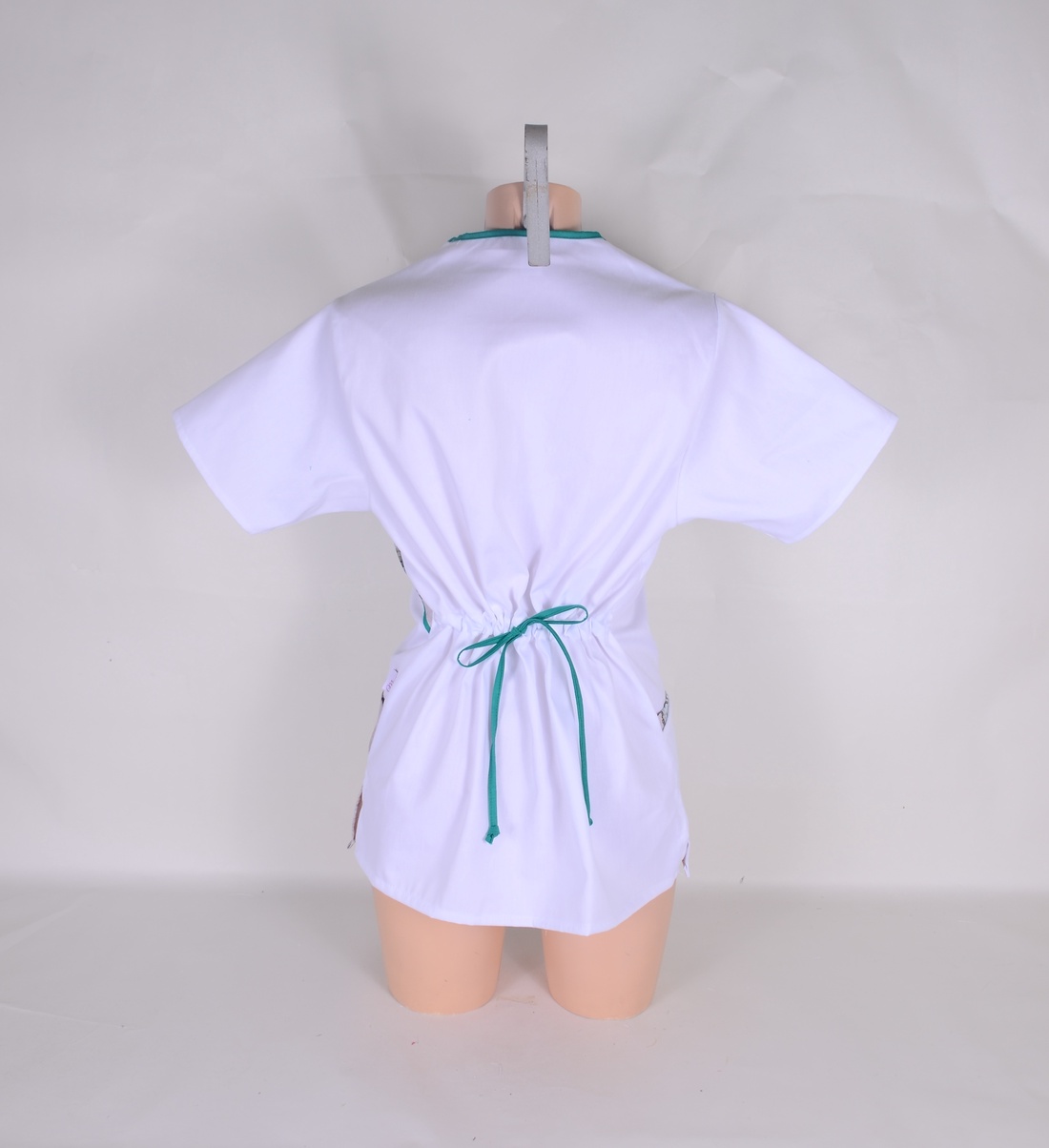 S panda Tunică albă de lucru pentru personalul medical - îmbrăcăminte și modă - haine damă - tunică - Artynos.ro