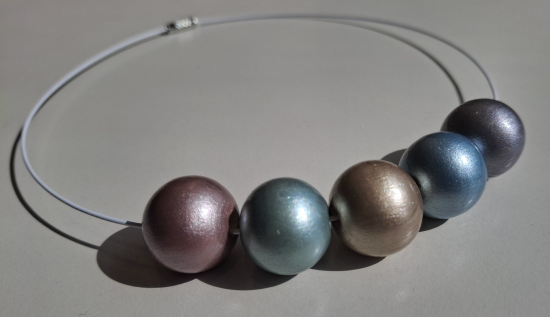 Colier handmade multicolor - bijuterii - coliere - coliere din mărgele - Artynos.ro