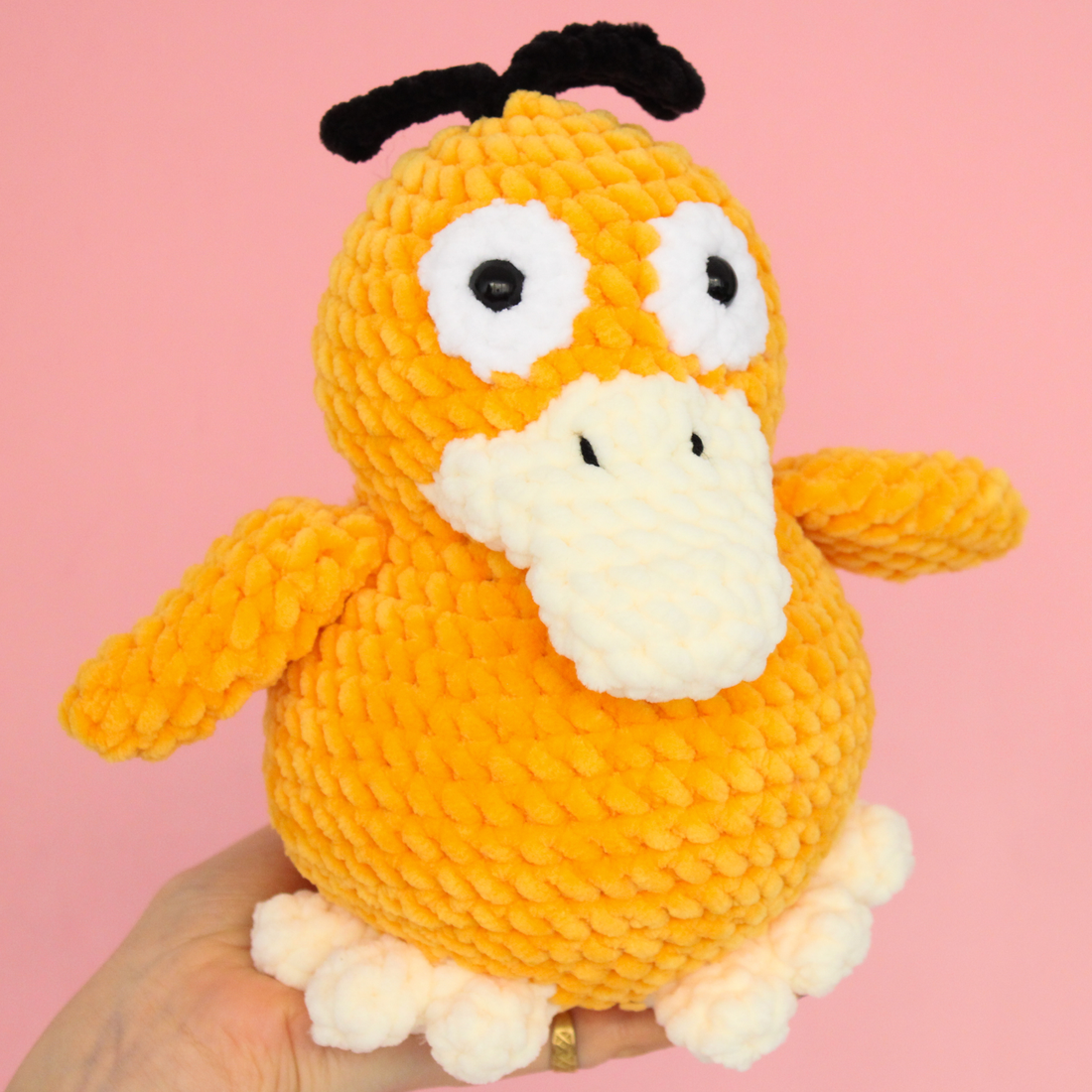 Jucarie Psyduck mare - Pokemon crosetat - jucării și echipamente pentru copii - plușuri - figurine de pluș - Artynos.ro Jucarie Psyduck mare - Pokemon crosetat - jucării și echipamente pentru copii - plușuri - figurine de pluș - Artynos.ro