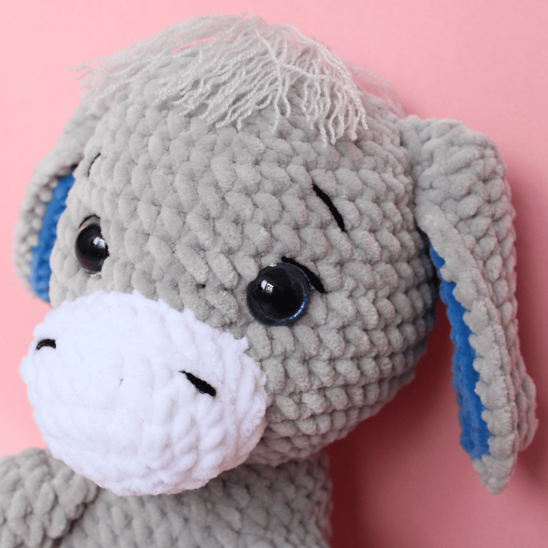 Jucarie din fir plusat - Magarus crosetat - jucării și echipamente pentru copii - plușuri - figurine de pluș - Artynos.ro Jucarie din fir plusat - Magarus crosetat - jucării și echipamente pentru copii - plușuri - figurine de pluș - Artynos.ro