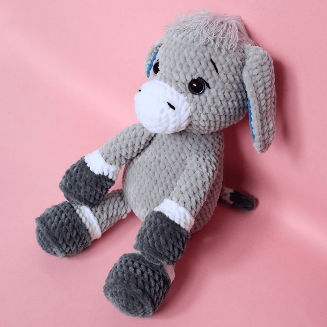 Jucarie din fir plusat - Magarus crosetat - jucării și echipamente pentru copii - plușuri - figurine de pluș - Artynos.ro Jucarie din fir plusat - Magarus crosetat - jucării și echipamente pentru copii - plușuri - figurine de pluș - Artynos.ro