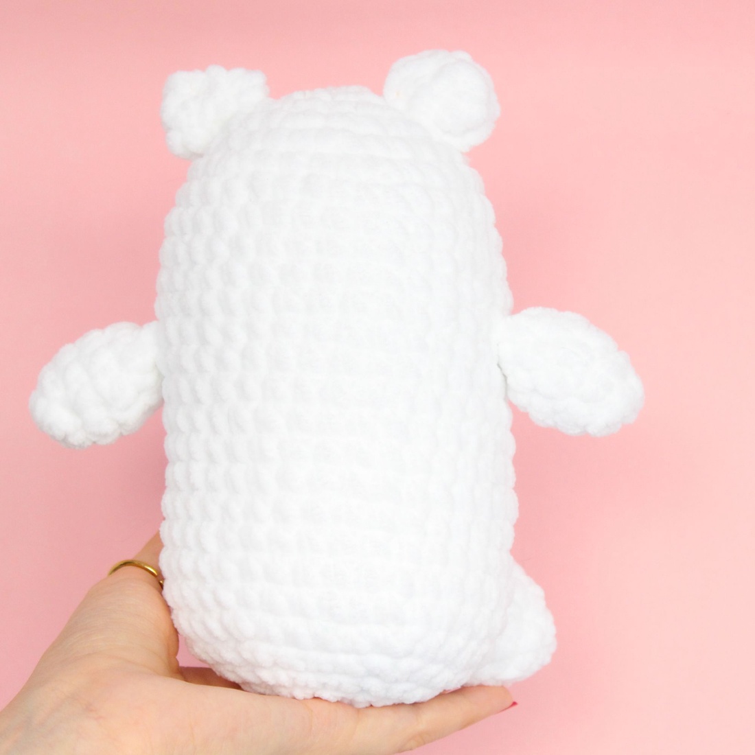 Ice bear - We Bare Bears  - Jucarie din fir plusat - jucării și echipamente pentru copii - plușuri - figurine de pluș - Artynos.ro