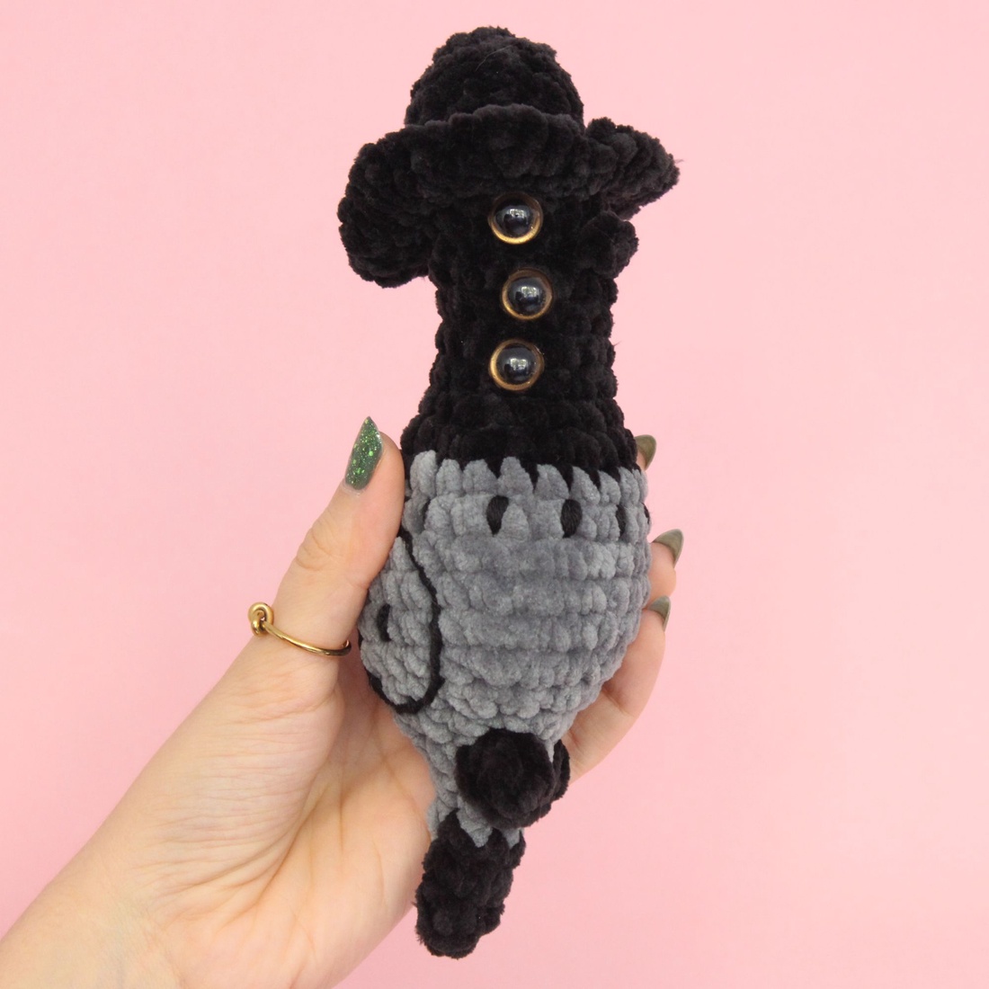 Sussy - Kpop Demon Hunters - Jucarie din fir plusat - jucării și echipamente pentru copii - plușuri - figurine de pluș - Artynos.ro Sussy - Kpop Demon Hunters - Jucarie din fir plusat - jucării și echipamente pentru copii - plușuri - figurine de pluș - Artynos.ro