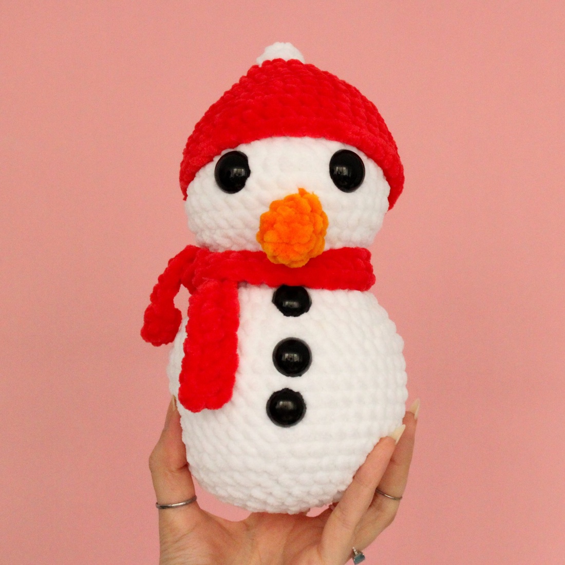 Jucarie din fir plusat - Om de zapada mare - jucării și echipamente pentru copii - plușuri - figurine de pluș - Artynos.ro Jucarie din fir plusat - Om de zapada mare - jucării și echipamente pentru copii - plușuri - figurine de pluș - Artynos.ro