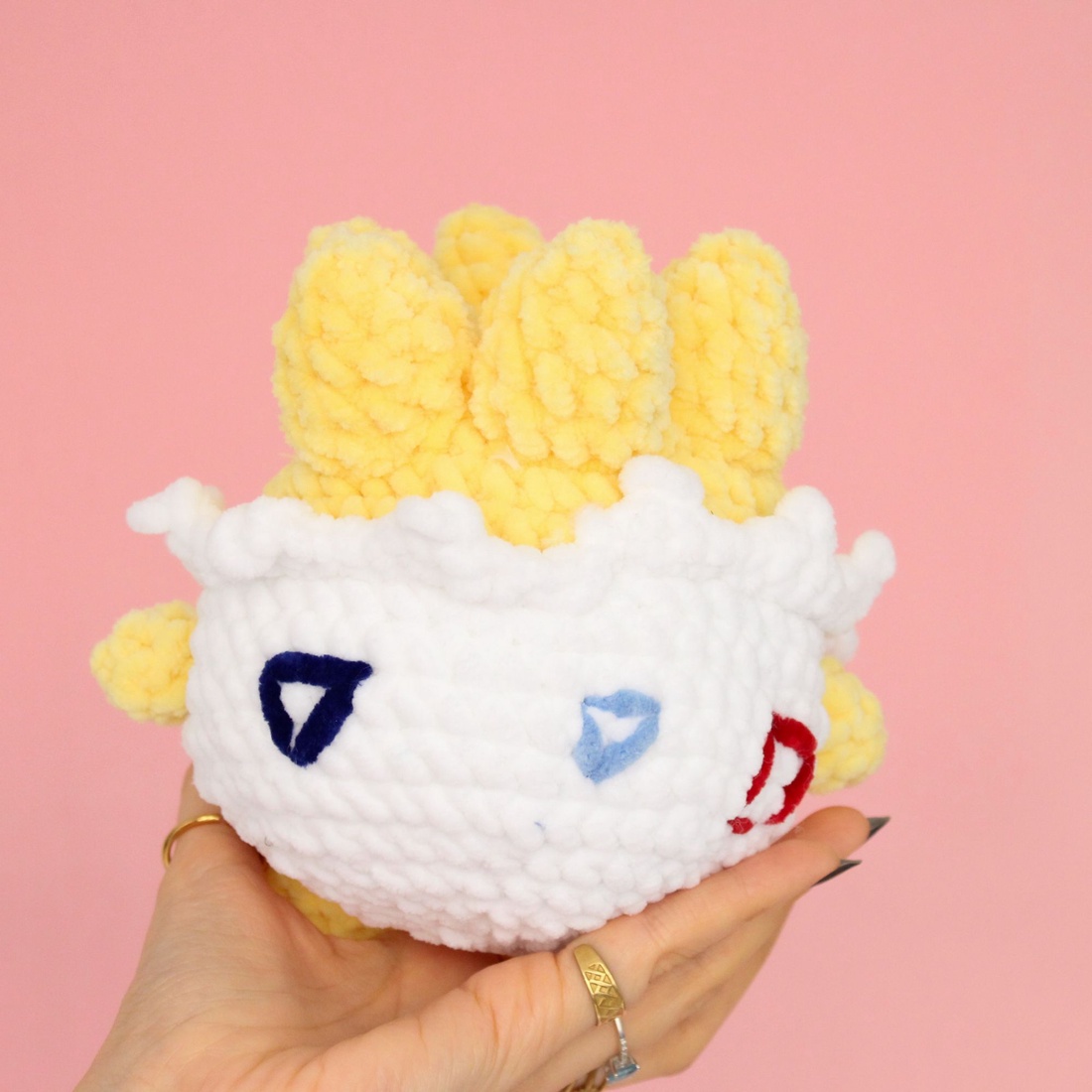 Jucarie Togepi mare - Pokemon crosetat  - jucării și echipamente pentru copii - plușuri - figurine de pluș - Artynos.ro