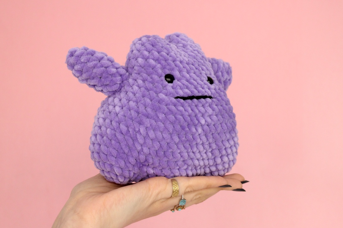 Jucarie Ditto mica - Pokemon crosetat  - jucării și echipamente pentru copii - plușuri - figurine de pluș - Artynos.ro