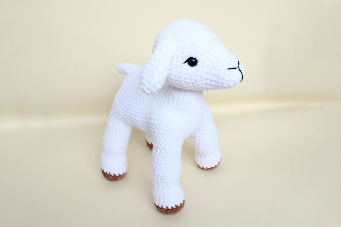 Miel mare crosetat - Jucarie din fir plusat - jucării și echipamente pentru copii - plușuri - figurine de pluș - Artynos.ro