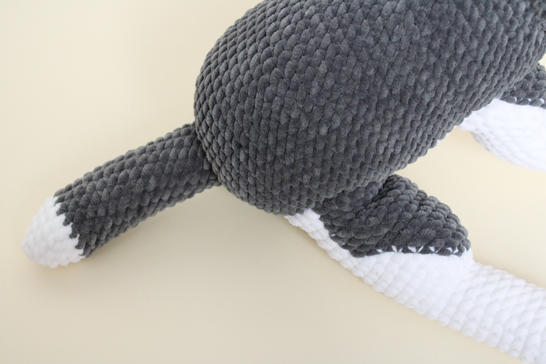 Caine Husky mare crosetat - Jucarie din fir plusat - jucării și echipamente pentru copii - plușuri - figurine de pluș - Artynos.ro