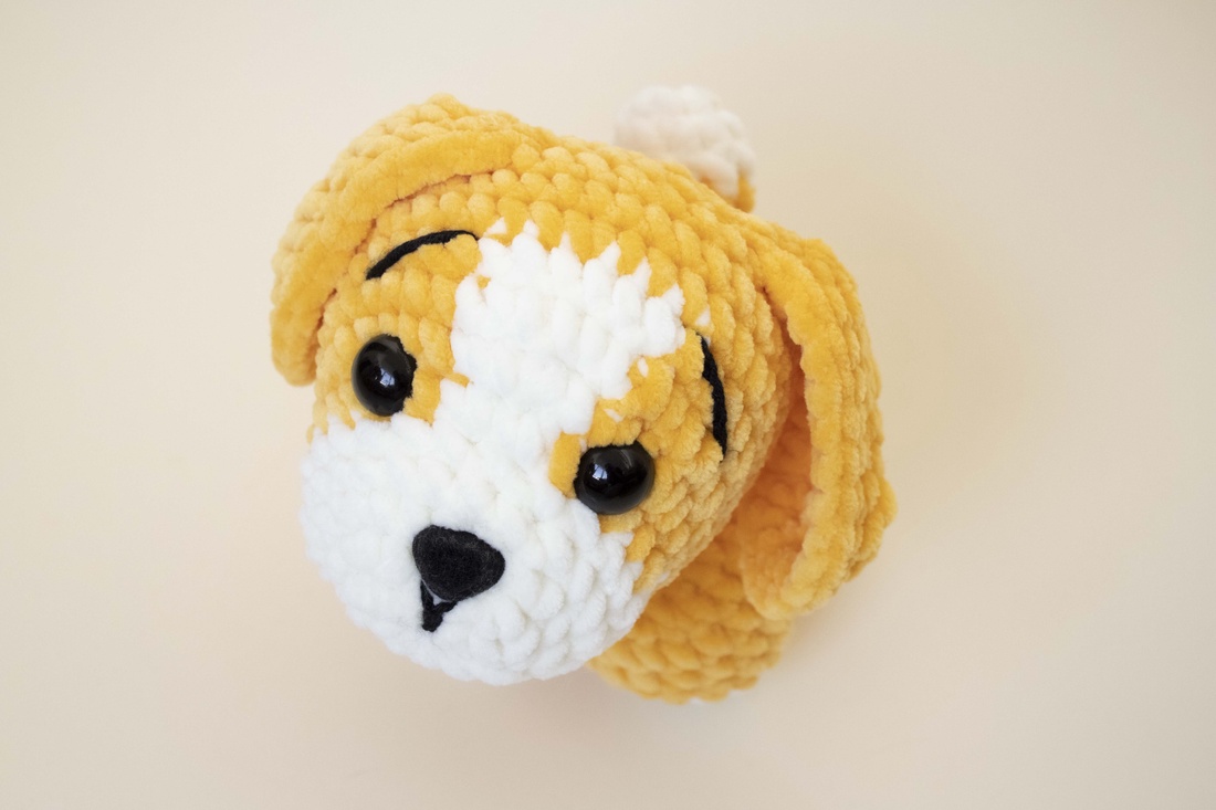 Jucarie din fir plusat - Caine - jucării și echipamente pentru copii - plușuri - figurine de pluș - Artynos.ro