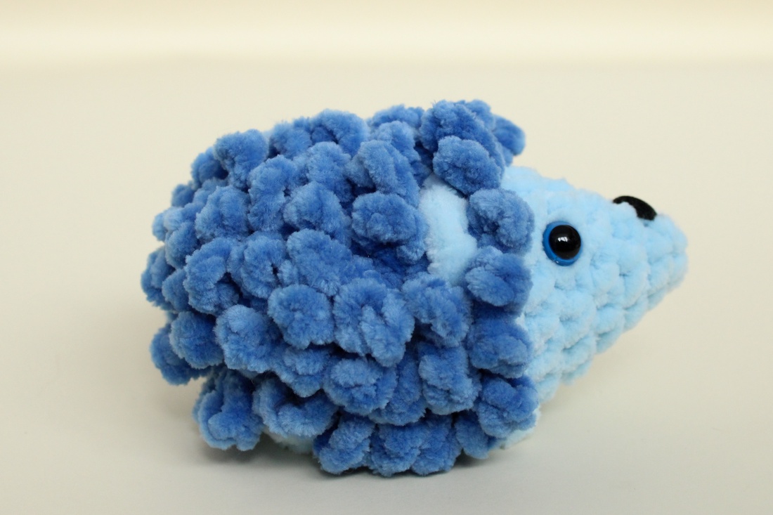 Jucarie din fir plusat - Arici mic - jucării și echipamente pentru copii - plușuri - figurine de pluș - Artynos.ro