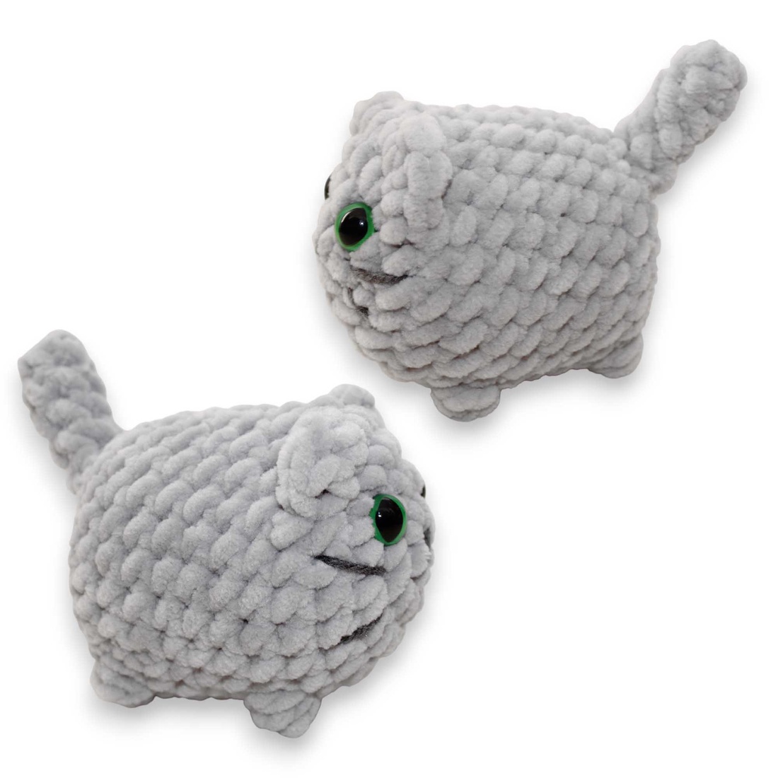 Jucarie din fir plusat - Pisica mica crosetata  - jucării și echipamente pentru copii - plușuri - figurine de pluș - Artynos.ro