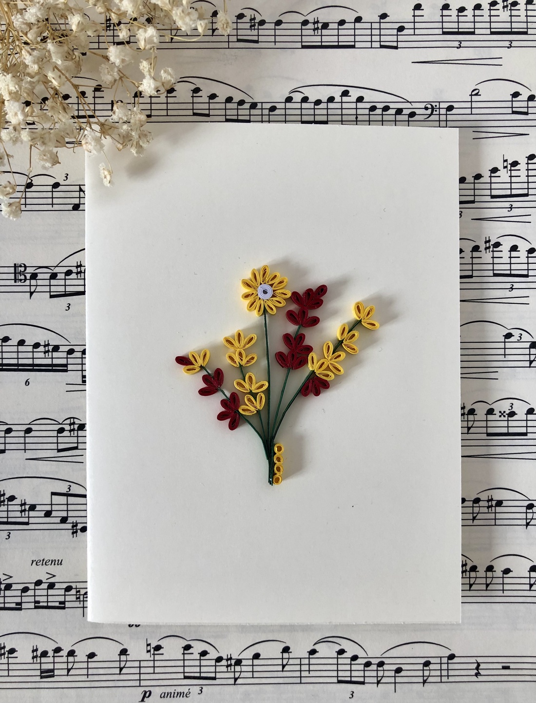 Felicitare Quilling Minimalistă - casă & stil de viață - papetărie de hârtie - invitații, felicitări - Artynos.ro Felicitare Quilling Minimalistă - casă & stil de viață - papetărie de hârtie - invitații, felicitări - Artynos.ro