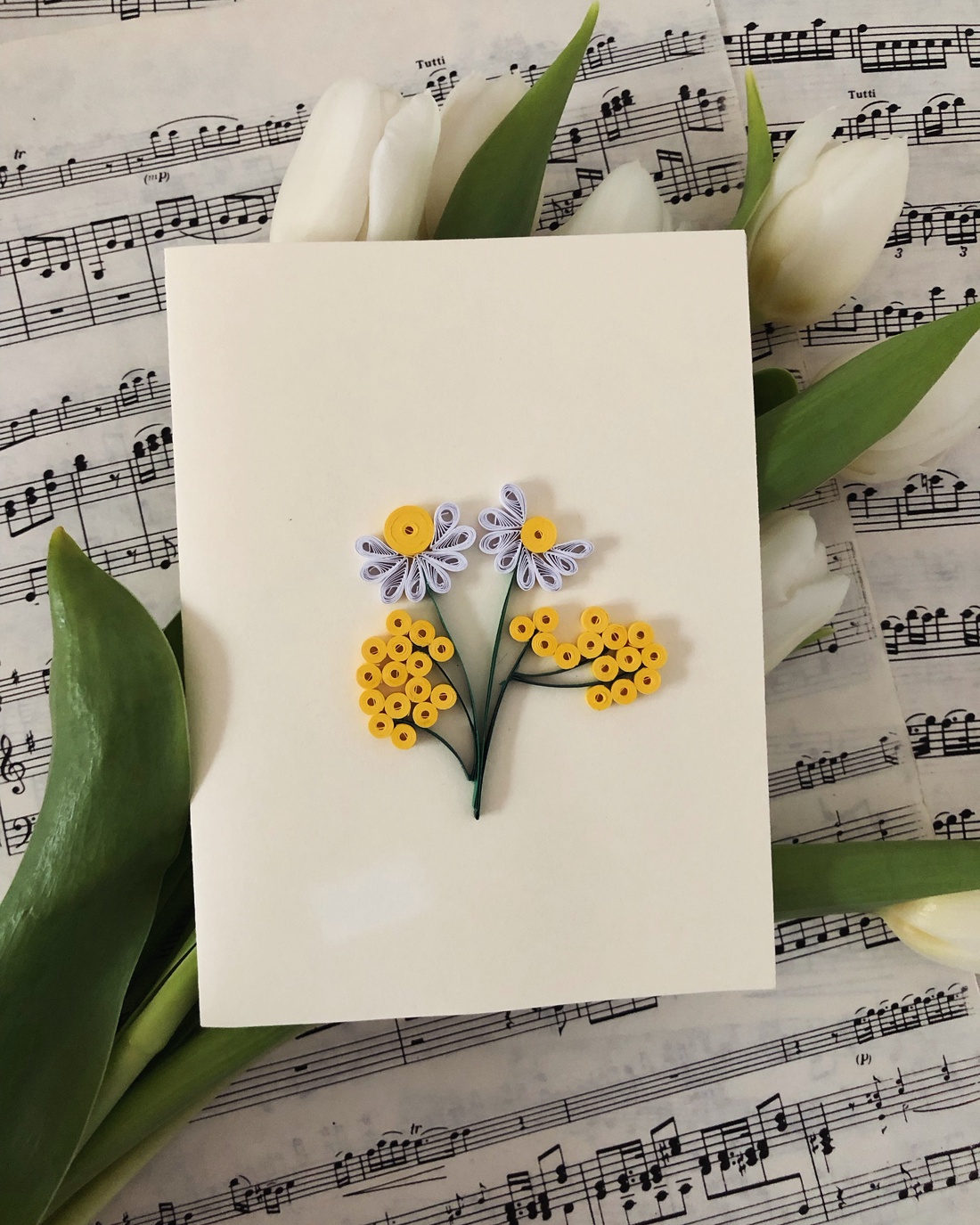 Felicitare Quilling Margaretă - casă & stil de viață - papetărie de hârtie - invitații, felicitări - Artynos.ro Felicitare Quilling Margaretă - casă & stil de viață - papetărie de hârtie - invitații, felicitări - Artynos.ro