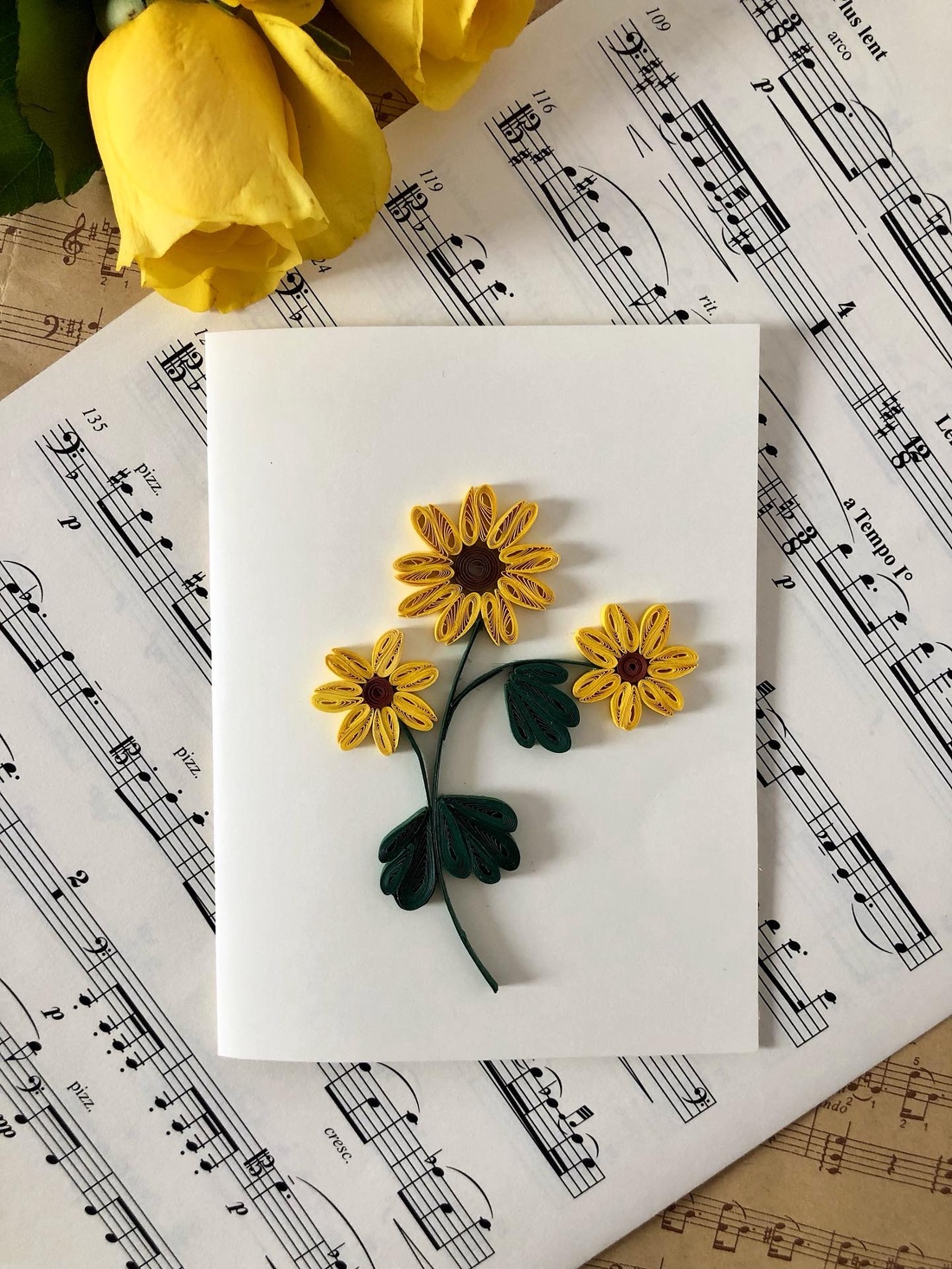 Felicitare Handmade Quilling - casă & stil de viață - papetărie de hârtie - invitații, felicitări - Artynos.ro Felicitare Handmade Quilling - casă & stil de viață - papetărie de hârtie - invitații, felicitări - Artynos.ro