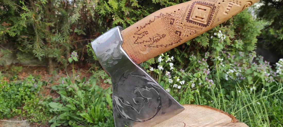 Topor Lupul Dacic - casă & stil de viață - accesorii pentru casă și grădină - decorațiuni exterioare și de grădină - Artynos.ro Topor Lupul Dacic - casă & stil de viață - accesorii pentru casă și grădină - decorațiuni exterioare și de grădină - Artynos.ro