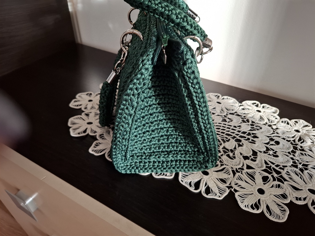 Geanta crosetata - genți și portofele - genți de mână și umăr - geantă crossbody - Artynos.ro