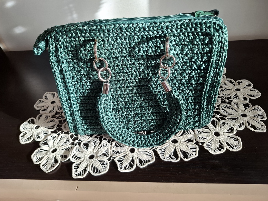 Geanta crosetata - genți și portofele - genți de mână și umăr - geantă crossbody - Artynos.ro