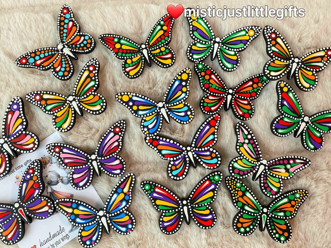 Broșe marțișor fluturi multicolori  - bijuterii - mărțișor - Artynos.ro