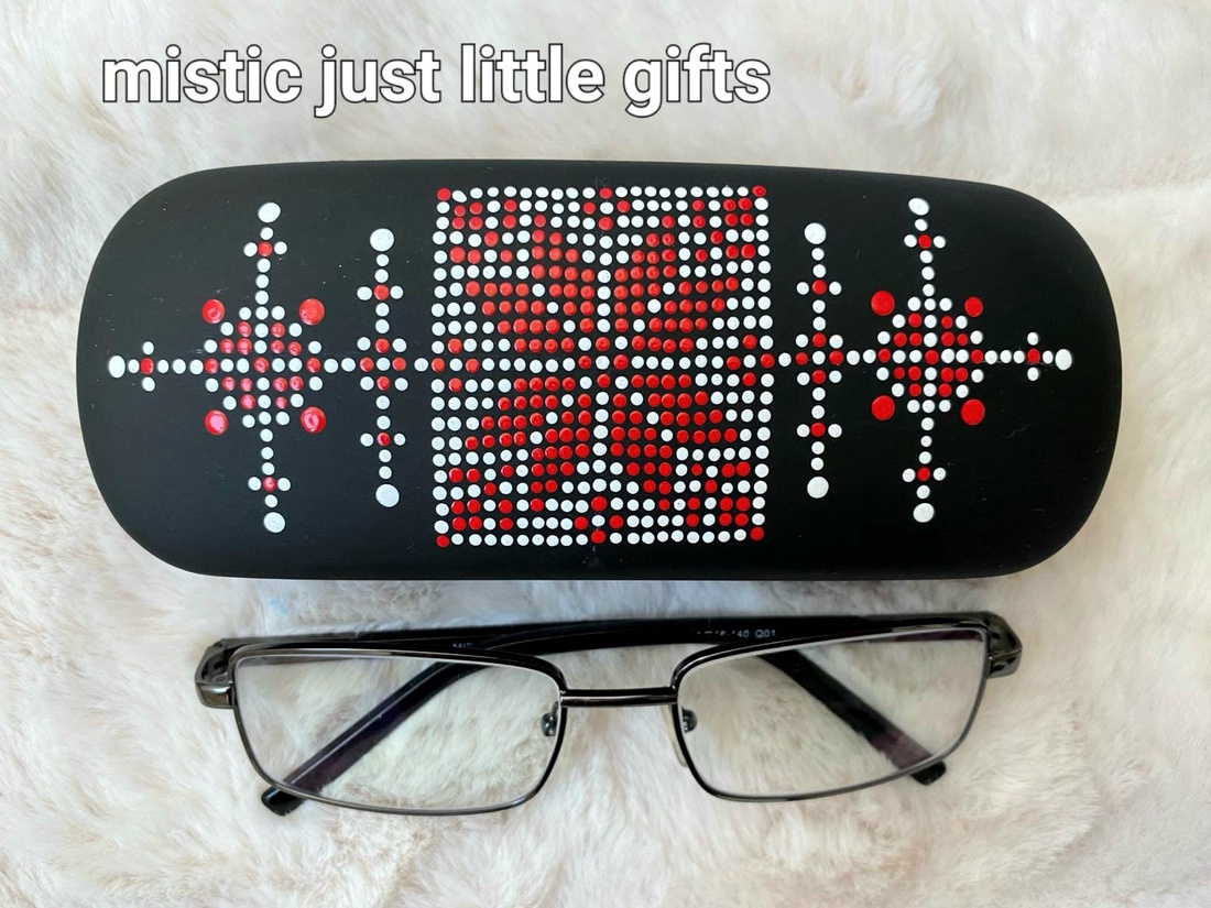 Toc ochelari pictat manual in tehnica mandala dots - genți și portofele - portofele, huse, suporturi - suport de ochelari - Artynos.ro