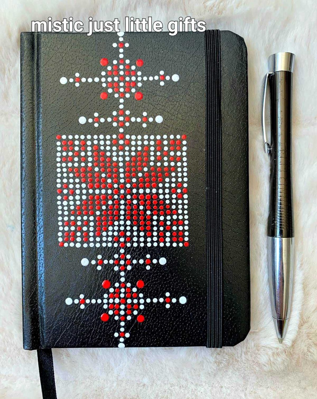 Agenda pictata manual in tehnica mandala dots - casă & stil de viață - produse de papetărie - caiete și jurnale - Artynos.ro
