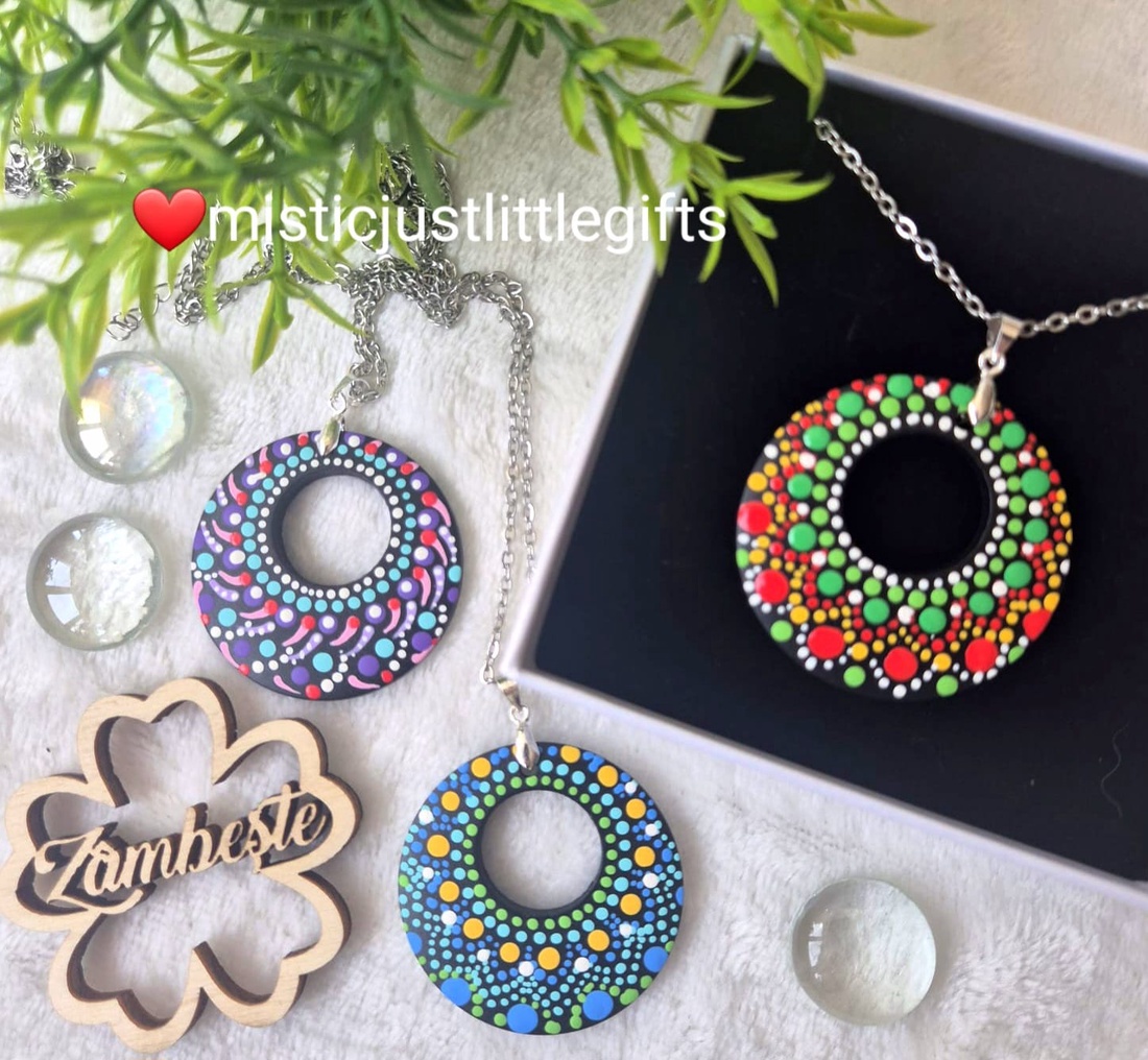 Pandantiv marțișor  multicolor - bijuterii - mărțișor - Artynos.ro