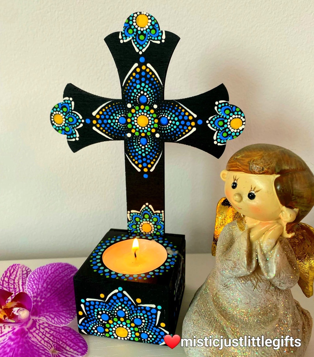 Candela  cruce personalizabila, pictata manual in tehnica mandala dots - casă & stil de viață - accesorii religioase - cruce - Artynos.ro