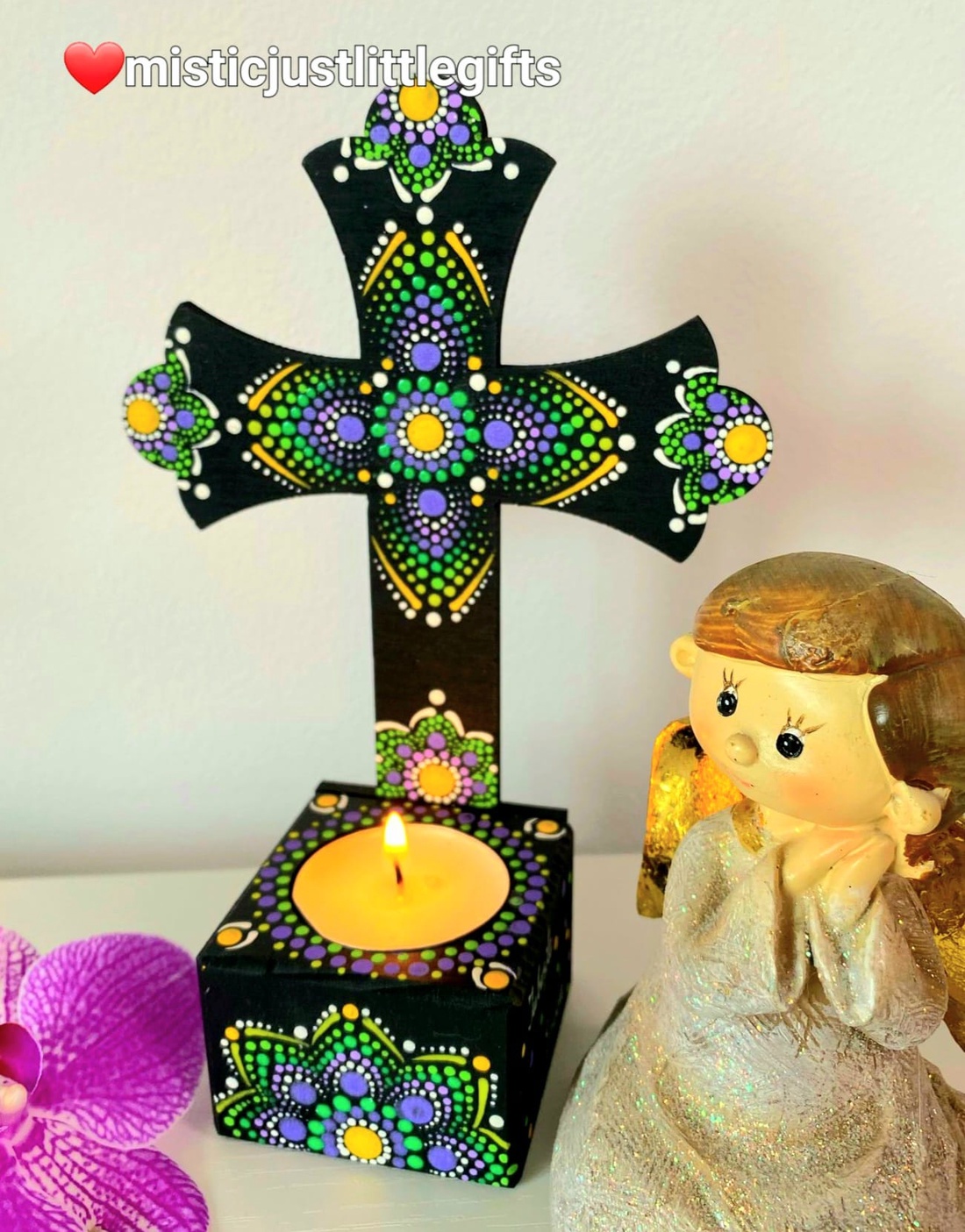 Candela  cruce personalizabila, pictata manual in tehnica mandala dots - casă & stil de viață - accesorii religioase - cruce - Artynos.ro
