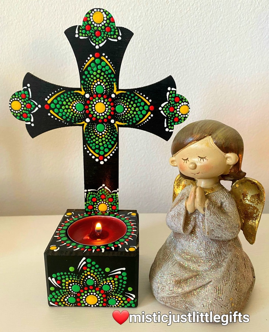 Candela  cruce personalizabila, pictata manual in tehnica mandala dots - casă & stil de viață - accesorii religioase - cruce - Artynos.ro