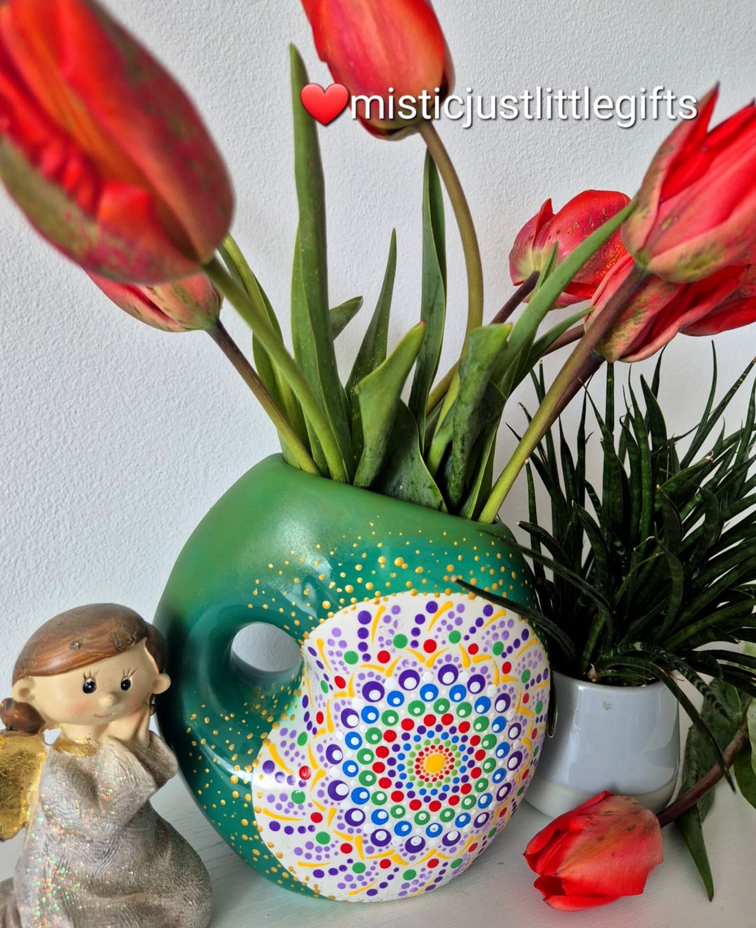 Vaza ceramica pictata manual in tehnica mandala dots - casă & stil de viață - decorațiuni de casă - accesorii florale - vaze - Artynos.ro