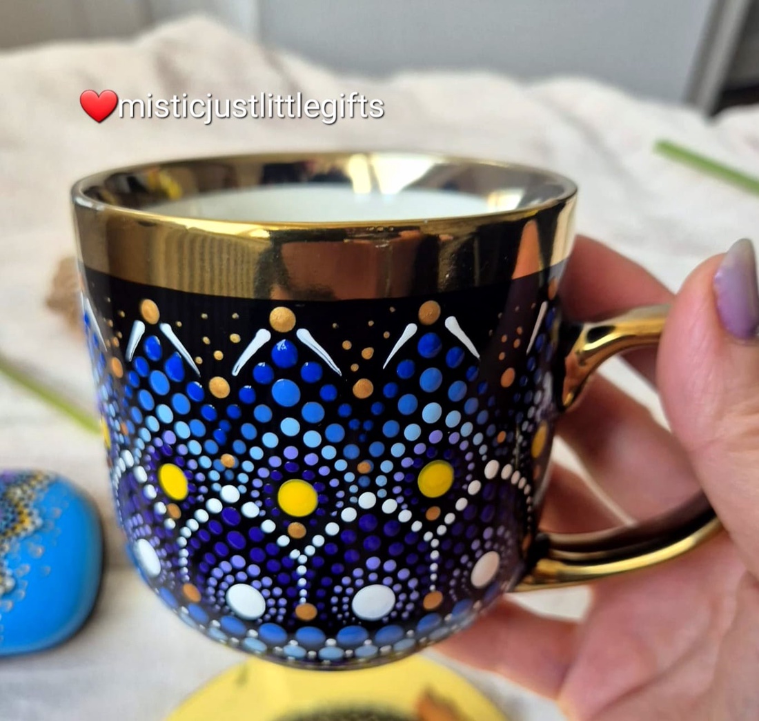 Cana ceramica pictata manual in tehnica mandala dots - genți și portofele - portofele, huse, suporturi - suport de ochelari - Artynos.ro