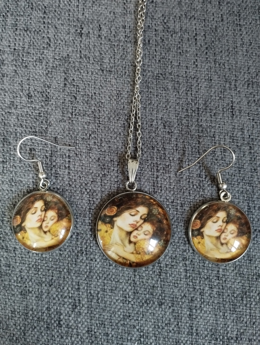 Lentile de sticlă inspirate de Gustav Klimt, set colier și cercei din oțel medical -  - Artynos.ro