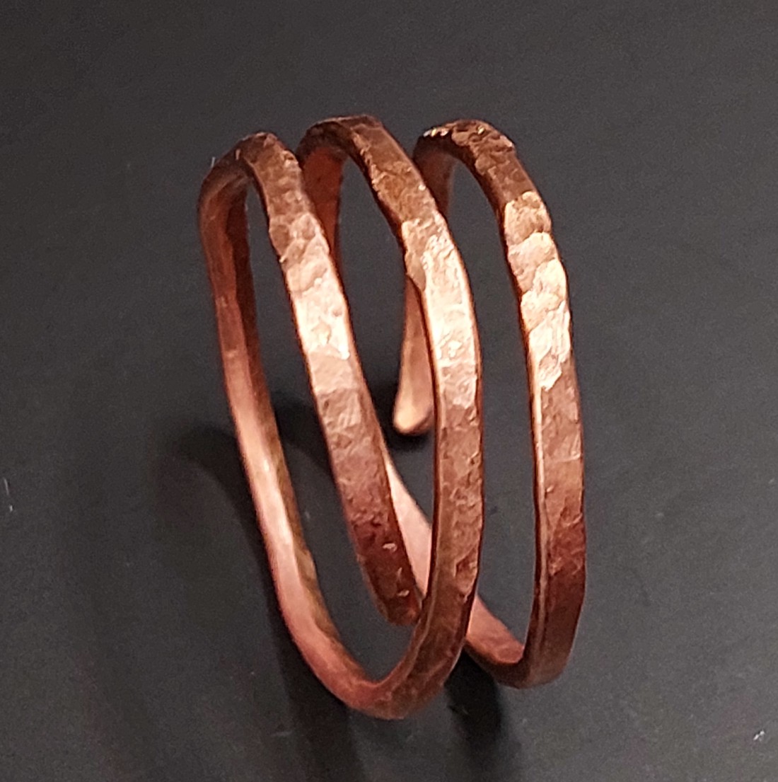 Inel unic, cu design special, din cupru -  - Artynos.ro Inel unic, cu design special, din cupru -  - Artynos.ro