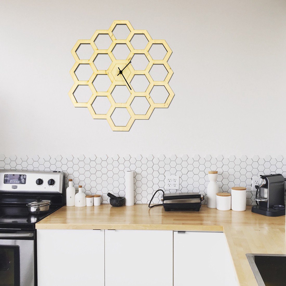 Ceas de perete uriaș pentru apicultori, ceas hexagonal cu fagure de miere pentru bărbați, cadou modern de nuntă cu mișcare silențioasă a ceasului - - Artynos.ro Ceas de perete uriaș pentru apicultori, ceas hexagonal cu fagure de miere pentru bărbați, cadou modern de nuntă cu mișcare silențioasă a ceasului - - Artynos.ro