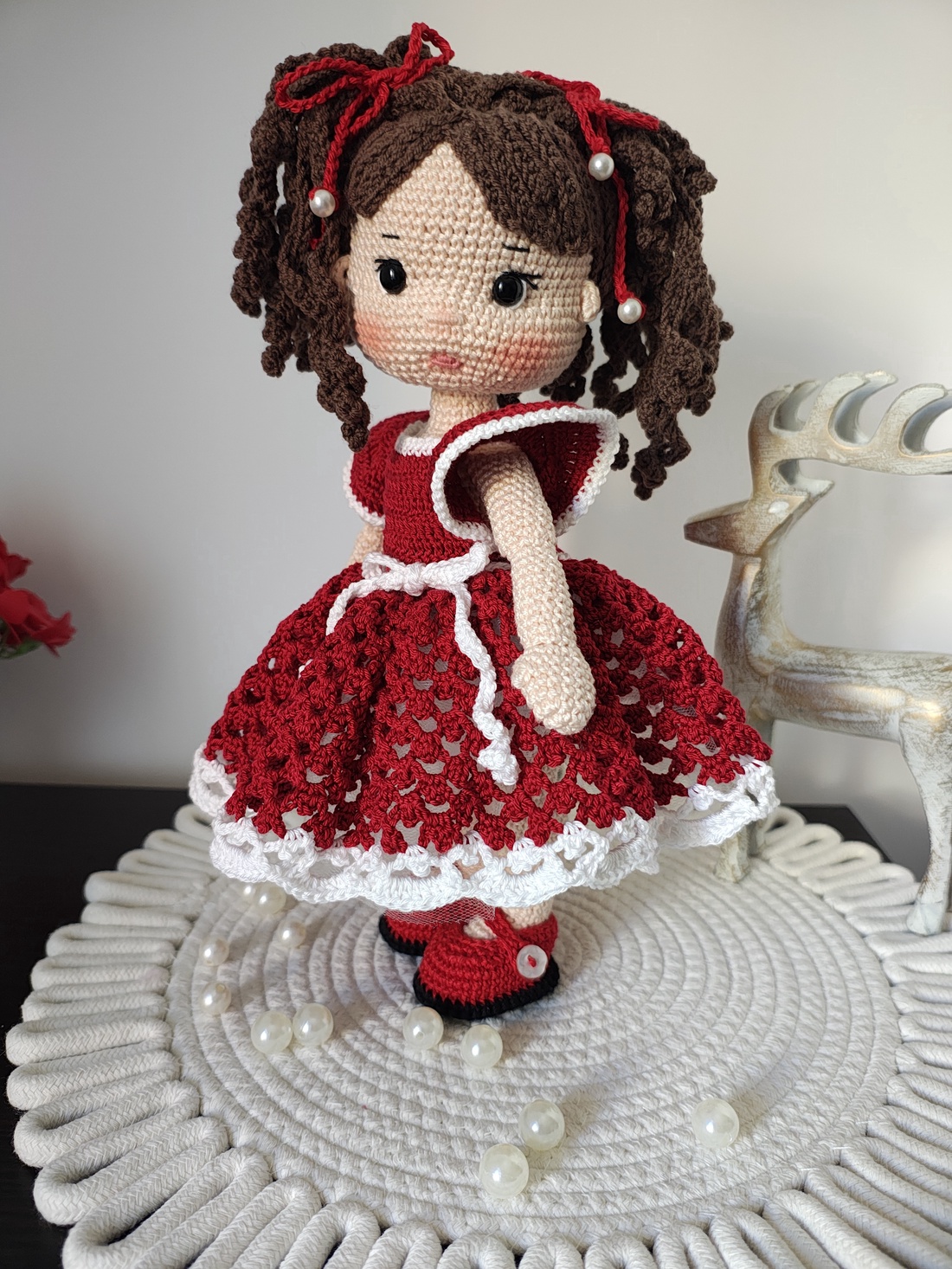 Păpușa crosetata - jucării și echipamente pentru copii - jucării și accesorii pentru copii - păpuși de joacă - Artynos.ro