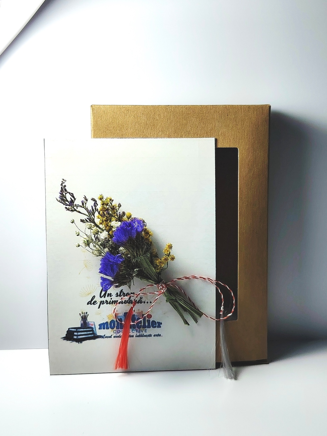 Mărțișor buchețel flori uscate - bijuterii - mărțișor - Artynos.ro